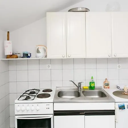 Laura - Comfort One-bedroom With Balcony And Sea View Apartmán Babino Polje