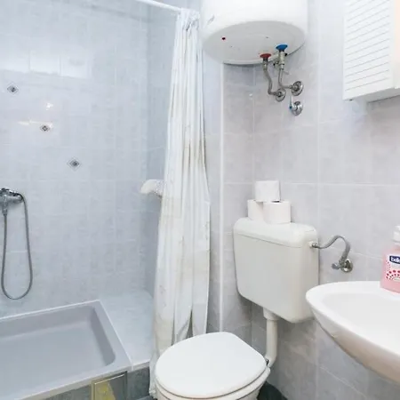 Laura - Comfort One-bedroom With Balcony And Sea View * Babino Polje